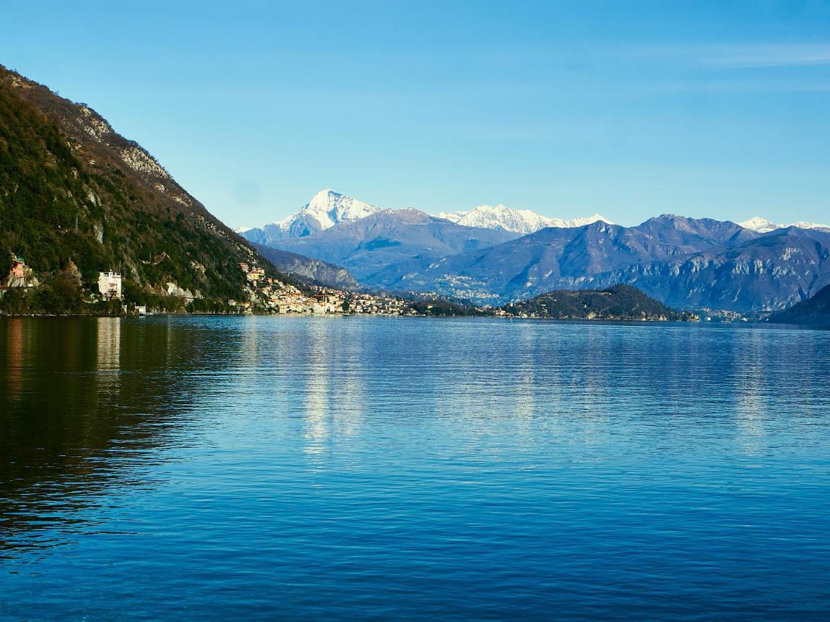 Light Blue Lake Aria Argegno Luaran gambar